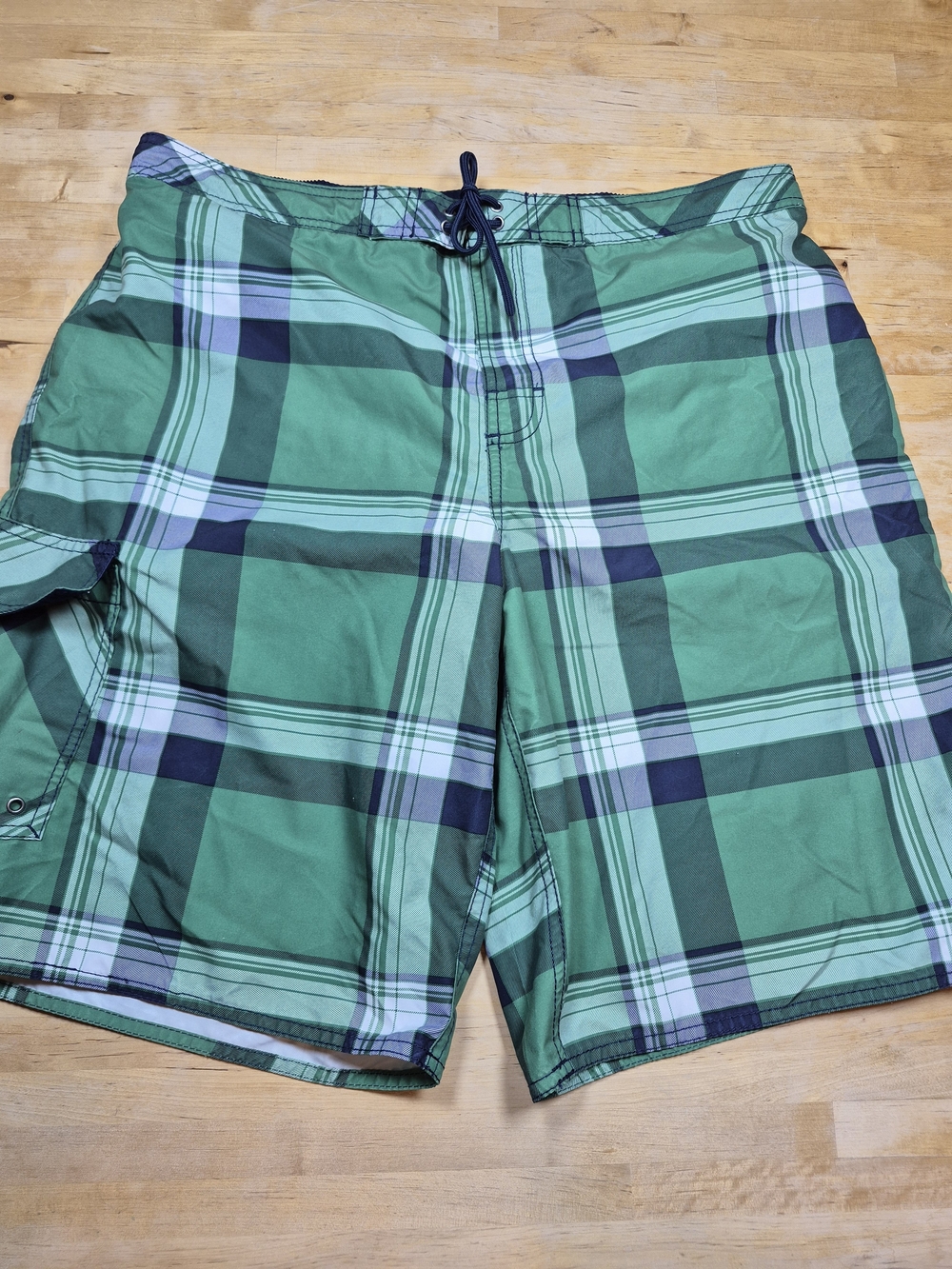 Roundtree & Yorke Green Plaid Board Shorts